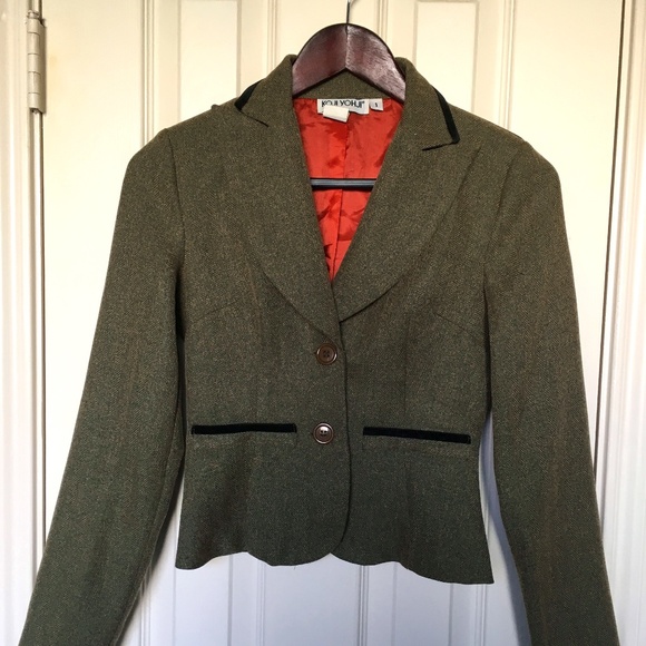 Koji Yohji Cropped Tweed Jacket with Velvet trim on Collar and pockets size 1 - Picture 1 of 5